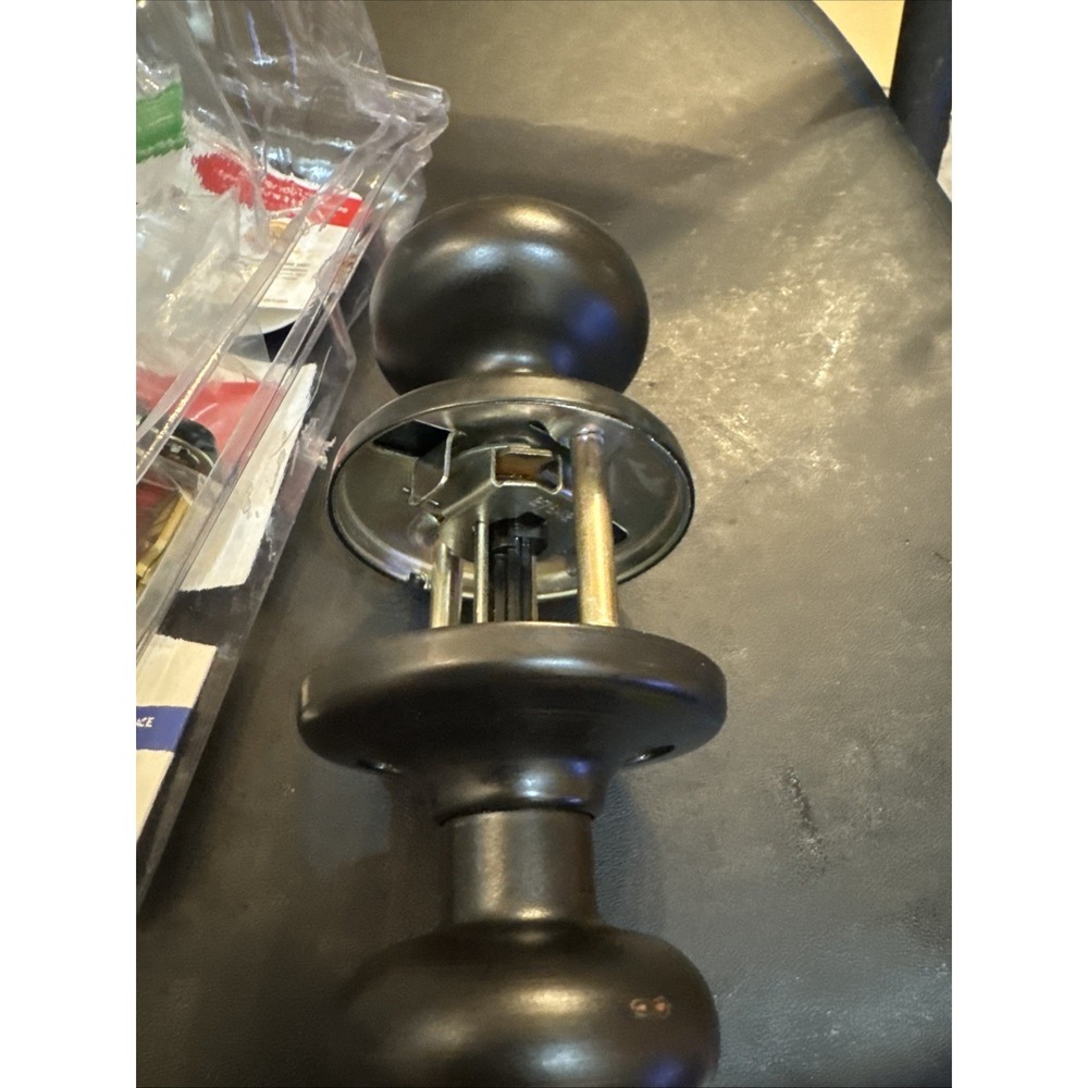 Kwikset 400CV 11P‎ Swt Venetian Bronze Cove Keyed Entry Door Knob 94002-956